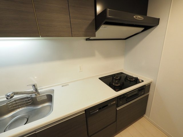 仲介手数料半額　アイディコート所沢ブリエ　最上階のキッチン