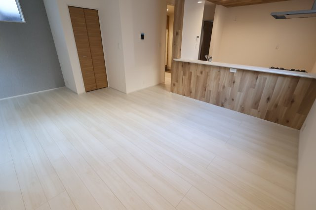 【外観】 | 《仲介手数料無料》緑区大字中尾431(5号棟)新築一戸建てブルーミングガーデン