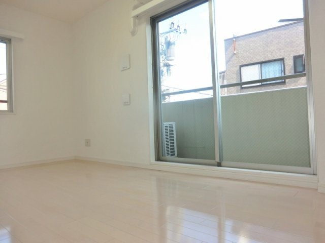 Ｃａｒｏ東仲町の洋室