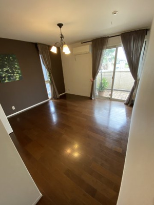 【洋室】 | 江川中古戸建 | 2階洋室（東側）