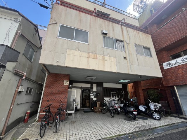 ファミリーハイツ