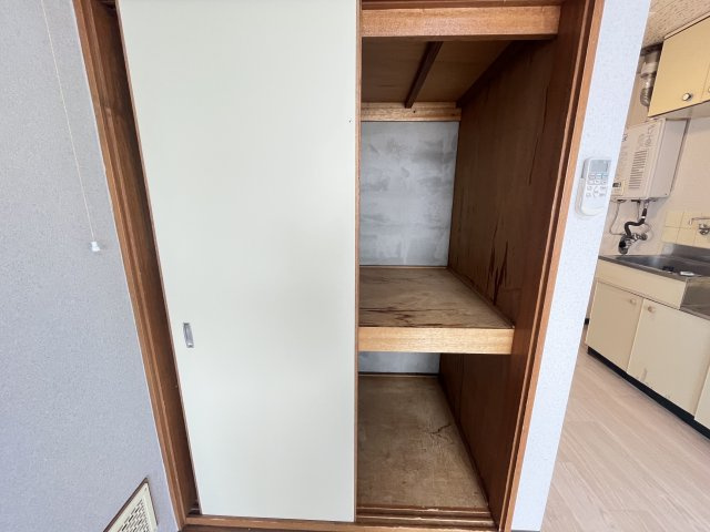 ファミリーハイツの収納