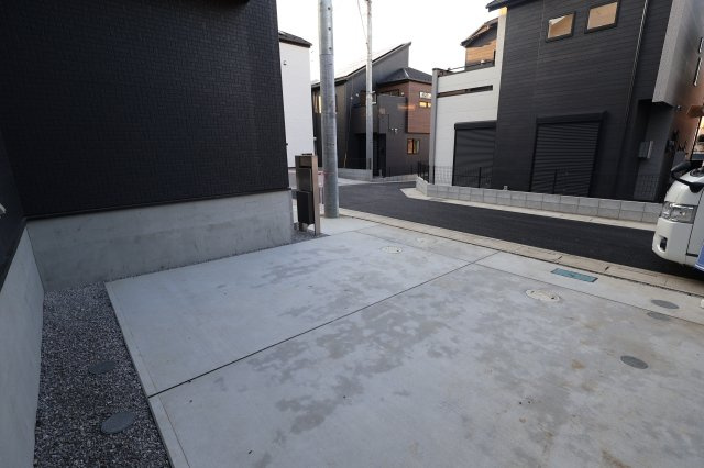  | 《仲介手数料無料》緑区大字中尾431(9号棟)新築一戸建てブルーミングガーデン