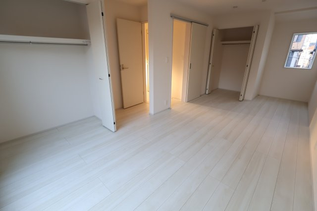 《仲介手数料無料》緑区大字中尾431(9号棟)新築一戸建てブルーミングガーデンの洋室|撮影日 2025年11月20日 15:40 晴れ