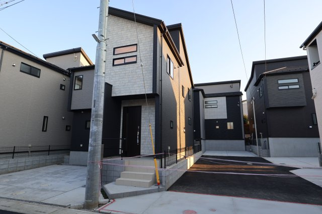  | 《仲介手数料無料》緑区大字中尾431(9号棟)新築一戸建てブルーミングガーデン