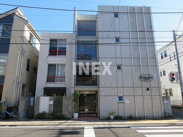 横浜市中区柏葉の賃貸マンションの外観