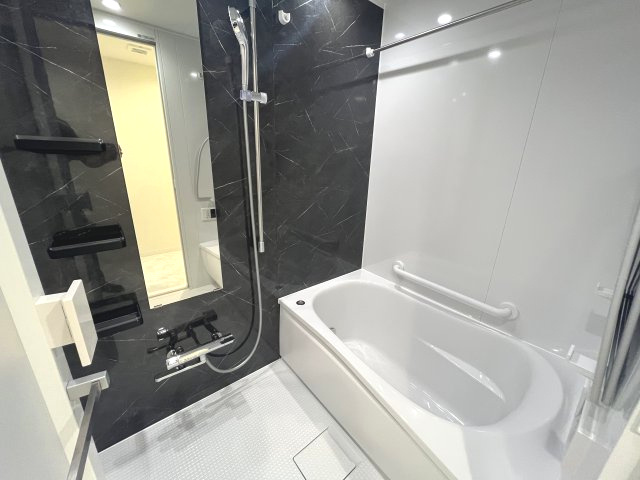 新座市野火止　中古マンション「ネオ・アーバン新座」の浴室|お風呂で日々の疲れを落としましょう