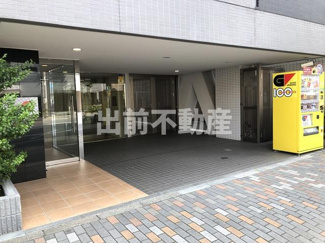 【エントランス】