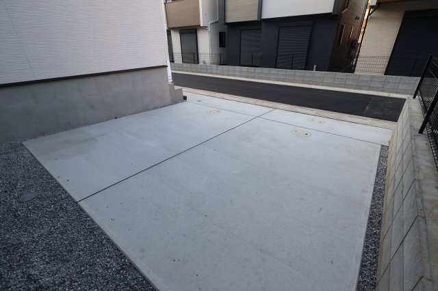  | 《仲介手数料無料》緑区大字中尾431(11号棟)新築一戸建てブルーミングガーデン