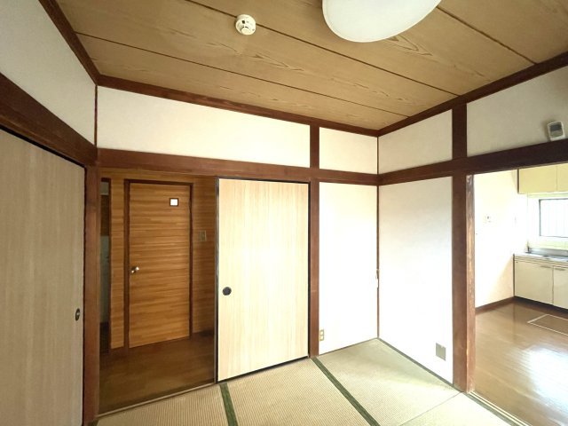 文違301貸家の和室