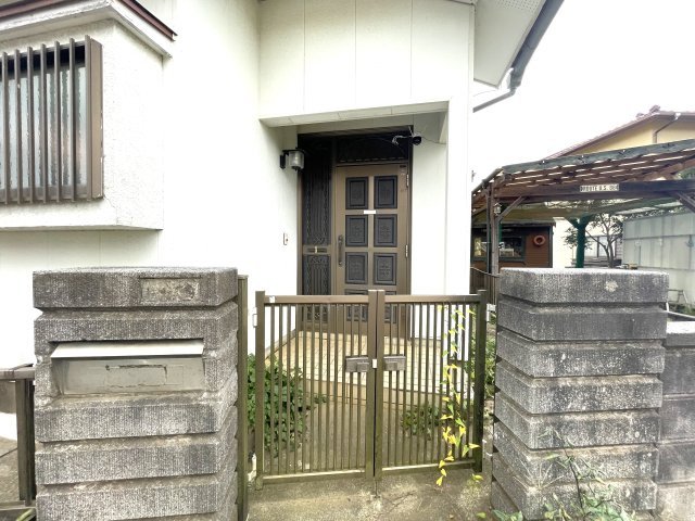 文違301貸家のエントランス