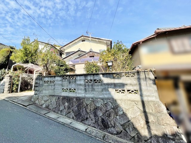 借家　亀岡市下矢田町東法楽寺の外観