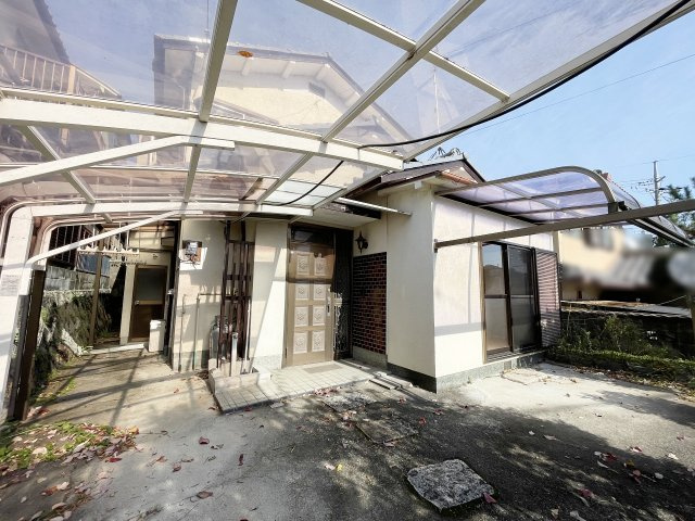 借家　亀岡市下矢田町東法楽寺の外観