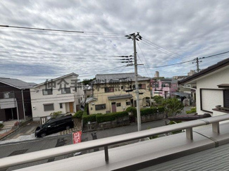 【バルコニー】 | 神戸市須磨区北落合4丁目　新築戸建1号棟　仲介手数料無料！ | バルコニーからの眺めを楽しみながら食事をしませんか