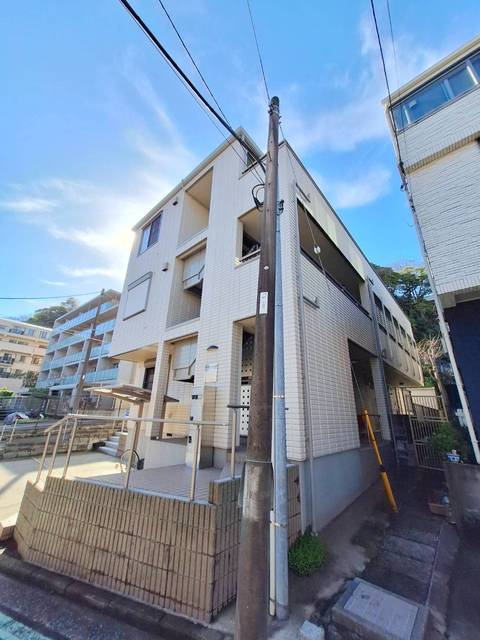 カーザ飯山の周辺