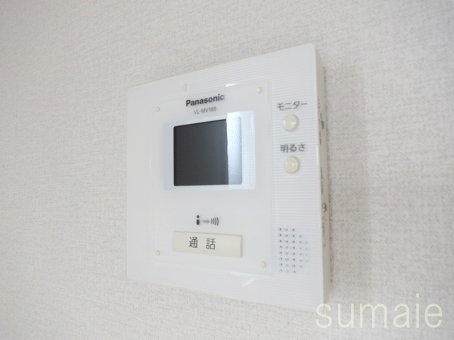 パルズ　プレイスのセキュリティ|相手の顔が確認できるモニターホン完備！