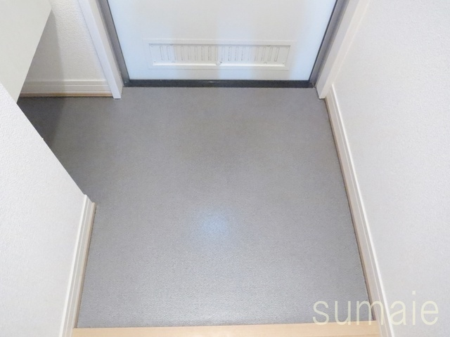 パルズ　プレイスの玄関|出入りがスムーズにできる玄関スペースです。