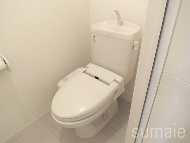 パルズ　プレイスのトイレ|温水洗浄便座機能が付いた、落ち着けるトイレです♪