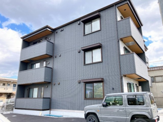 【外観】 | シンシア春日 | 外観は落ち着いています