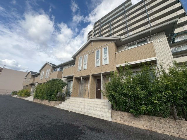 ガーデンモール　A棟の外観