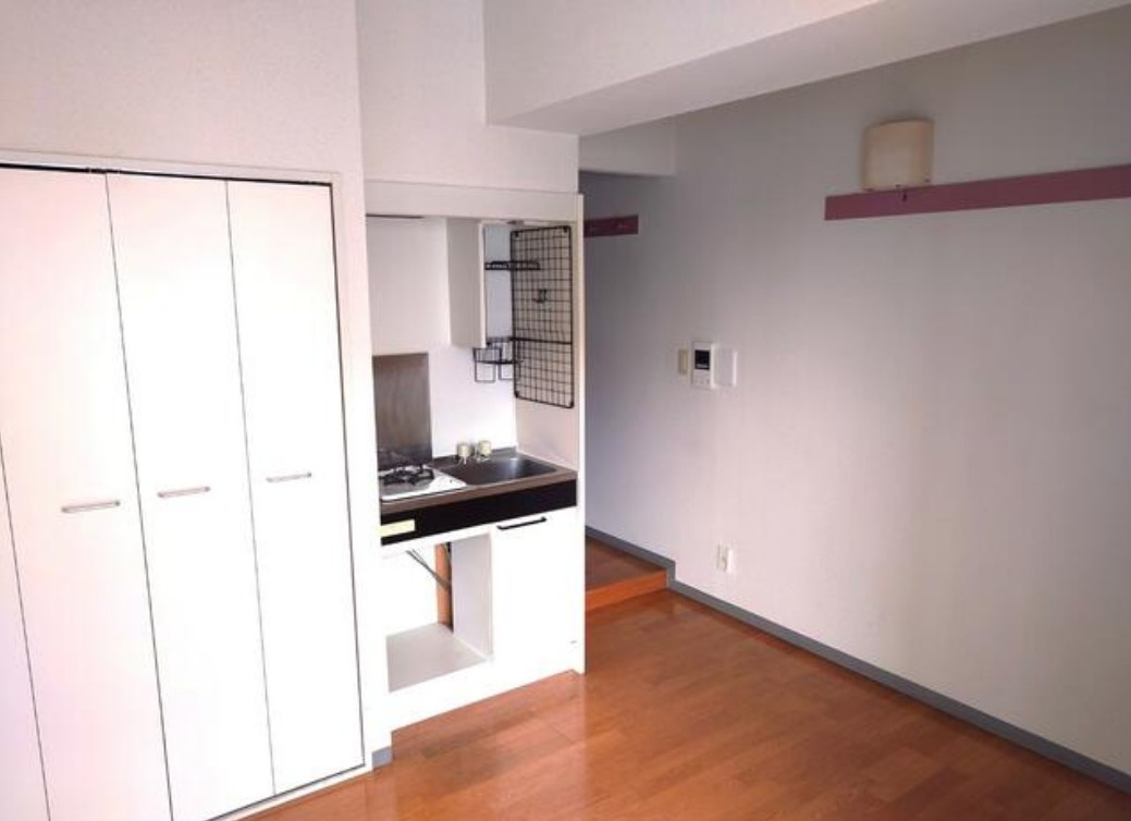 新座市東北２丁目の賃貸マンションの居間・リビング