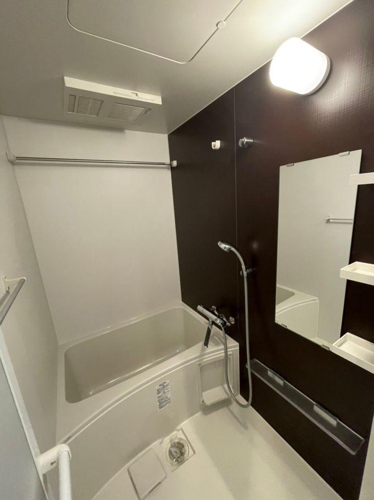 ParkBear大須　名古屋市賃貸　仲介手数料無料の浴室|バス