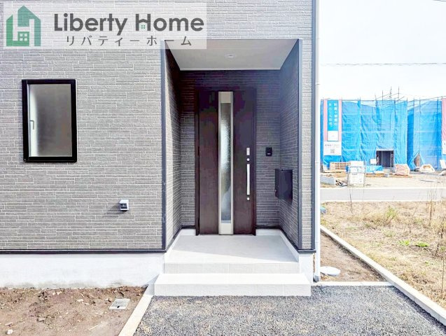 水戸市河和田町第3　新築戸建　12号棟のエントランス