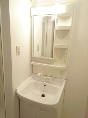 【洗面所】 | レフィナード | 使いやすい洗面所です