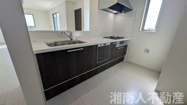 藤沢市片瀬１丁目２７７－１２新築戸建てのキッチン|キッチンでお料理をお楽しみください
