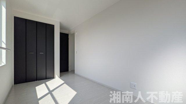藤沢市片瀬１丁目２７７－１２新築戸建ての洋室|洋室です