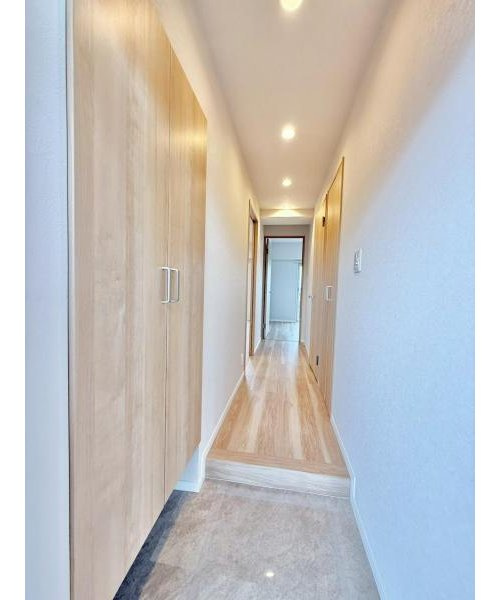 いづみハイツ滝不動5号棟の玄関|玄関です