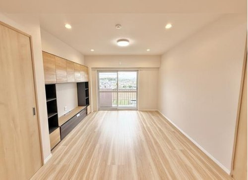 いづみハイツ滝不動5号棟の居間・リビング|リビング