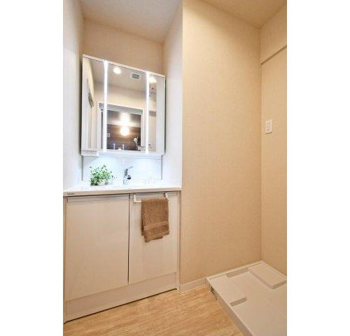 ベルドゥムール春日部の独立洗面台|独立洗面化粧台付き