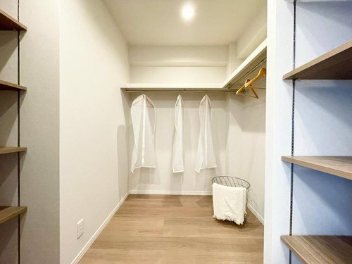 市川パークハイツＢ棟の収納|収納豊富です