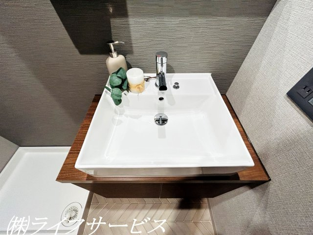 【洗面所】 | メゾン第２新大阪 | 洗面化粧台