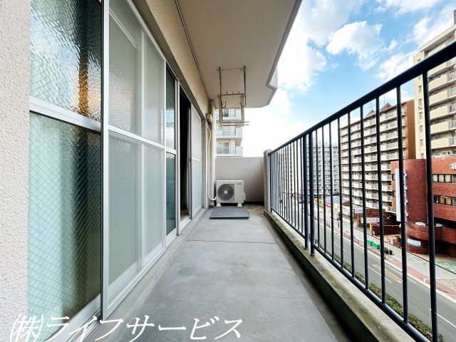 【バルコニー】 | メゾン第２新大阪 | バルコニー