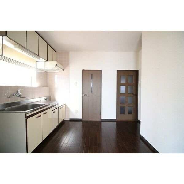 ル ヴェルジェのキッチン