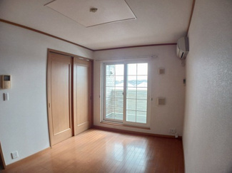 【居間・リビング】 | ヴィラ　ノーヴァＢ