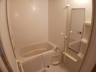 【浴室】 | ヴィラ　ノーヴァＢ