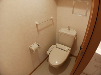 【トイレ】 | ヴィラ　ノーヴァＢ