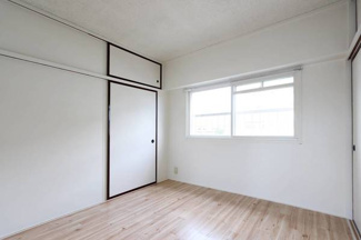 apartment 大字高屋 西浦