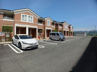 【駐車場】 | リリエンハイム　Ａ