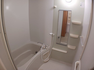 【浴室】 | リリエンハイム　Ａ