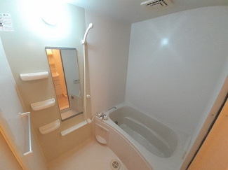 【浴室】 | コモド　アビターレ