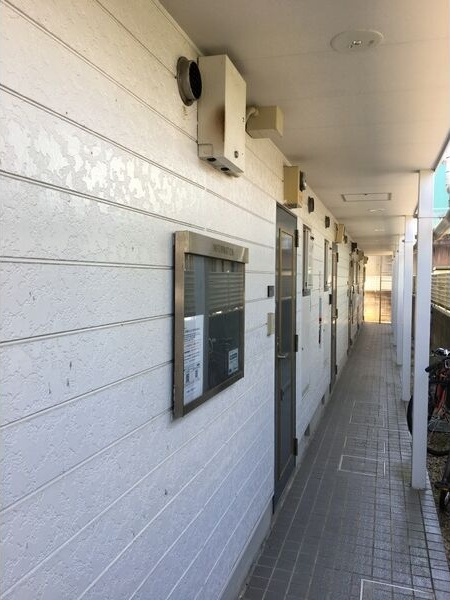 i・city大林の玄関