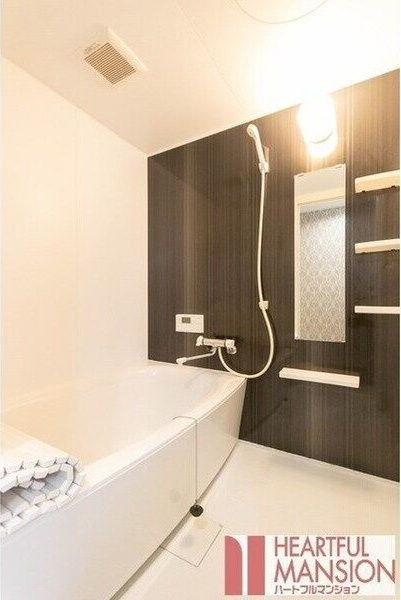 ハートフルマンション上野の浴室
