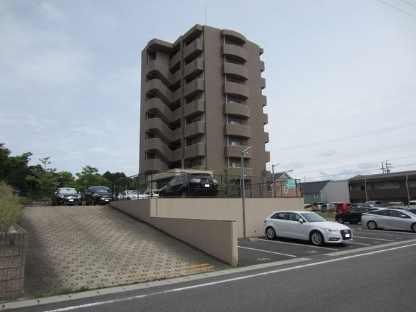 Rolling Hillsの駐車場