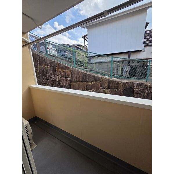 ドミール市木のバルコニー