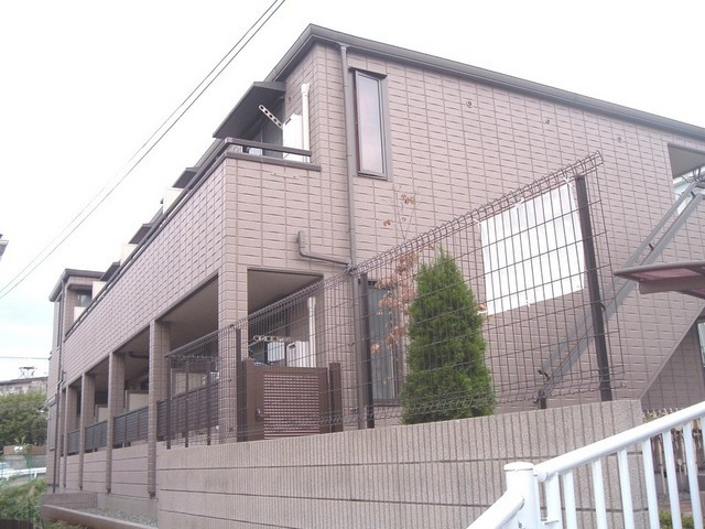 メゾン山手の外観