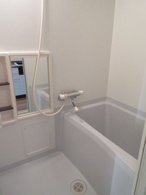 メゾン山手の浴室|１日の疲れを癒すバスルーム